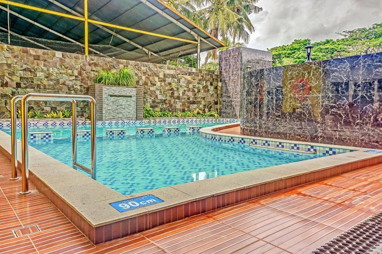 Kirei Hotel Bantaeng ภายนอก รูปภาพ