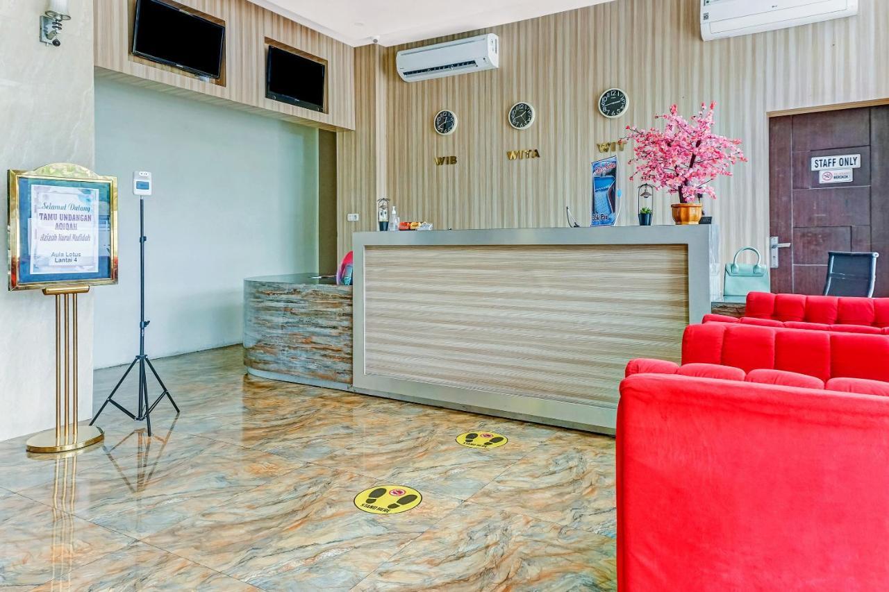 Kirei Hotel Bantaeng ภายนอก รูปภาพ