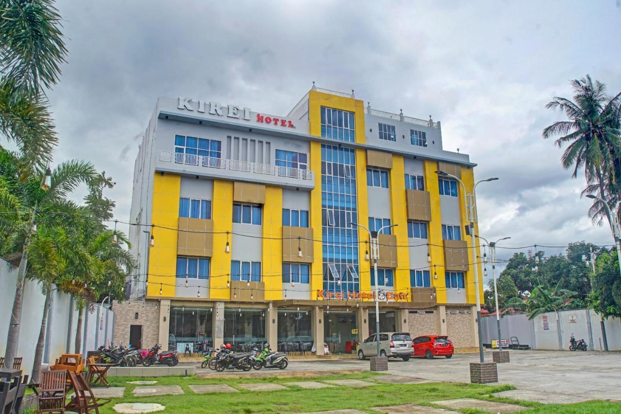 Kirei Hotel Bantaeng ภายนอก รูปภาพ
