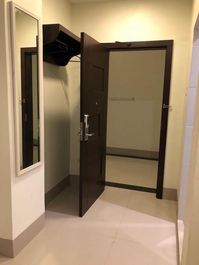 Kirei Hotel Bantaeng ภายนอก รูปภาพ