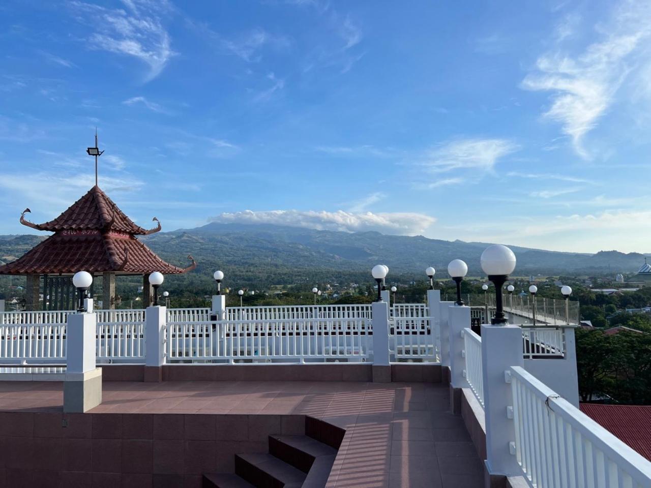 Kirei Hotel Bantaeng ภายนอก รูปภาพ