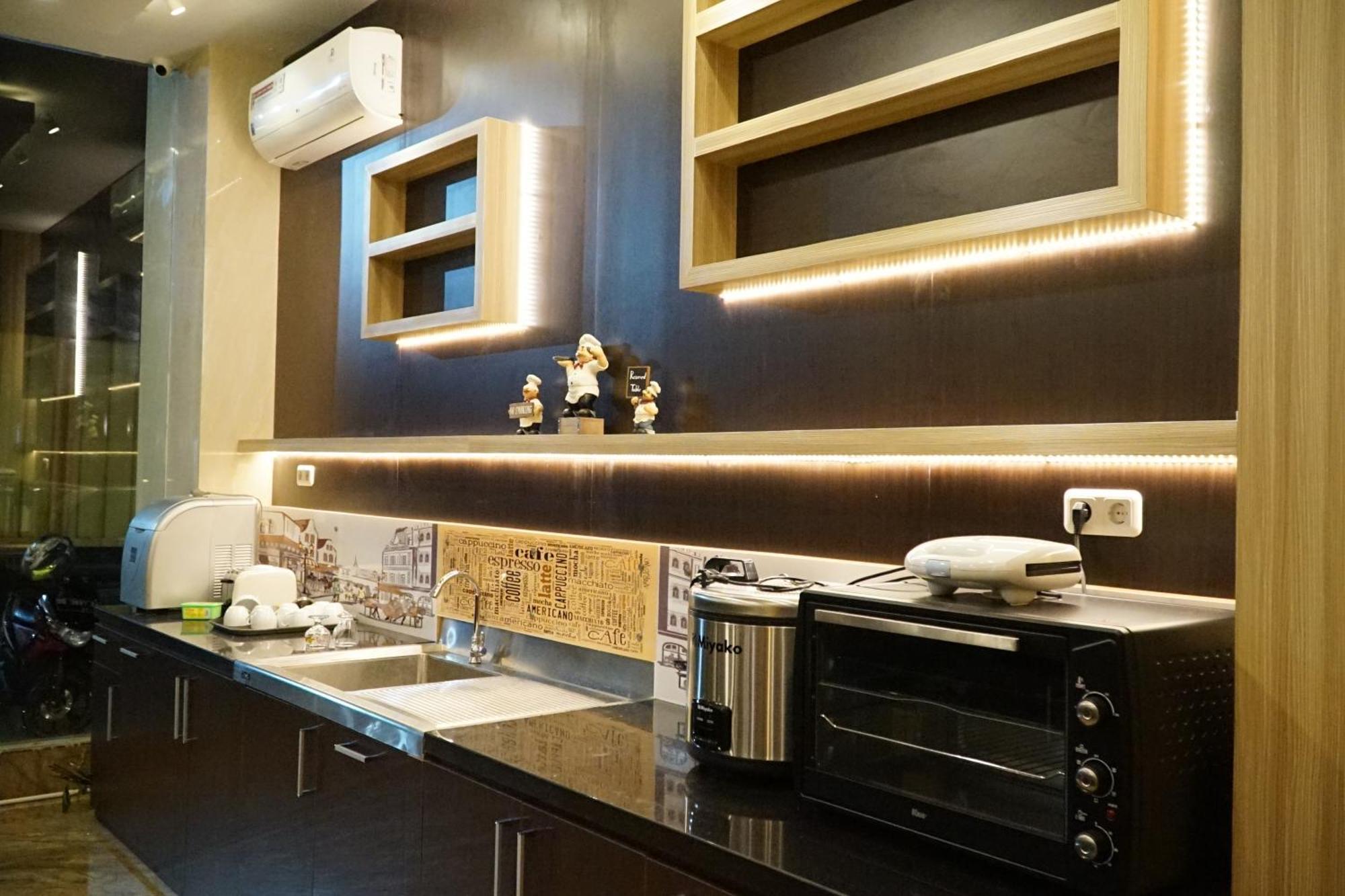 Kirei Hotel Bantaeng ภายนอก รูปภาพ